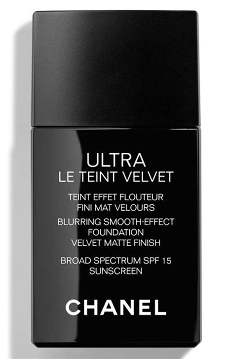 chanel ultra le teint velvet blurring smooth-effect foundation